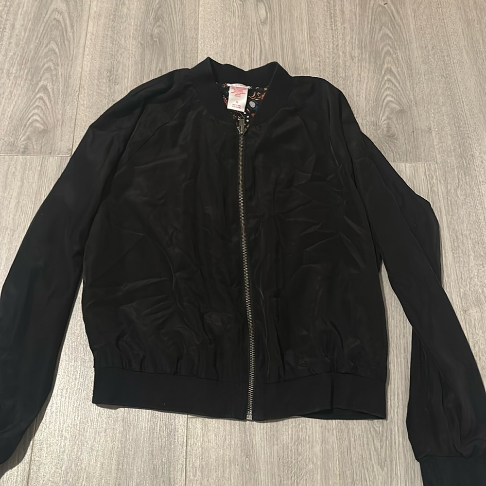 Bomber jacket